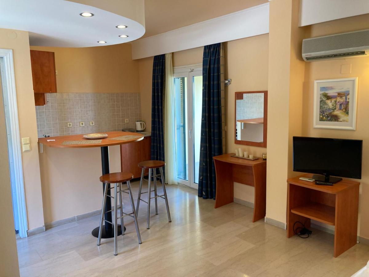 Aliki'S Comfortable Holiday Apartments-Great Location Nisaki  外观 照片
